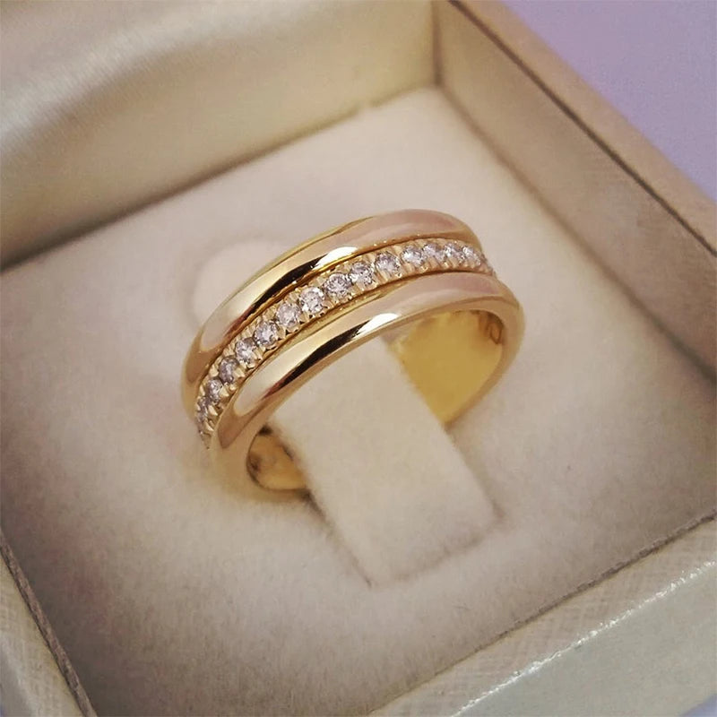 Huitan Eternal Spark Wedding Ring