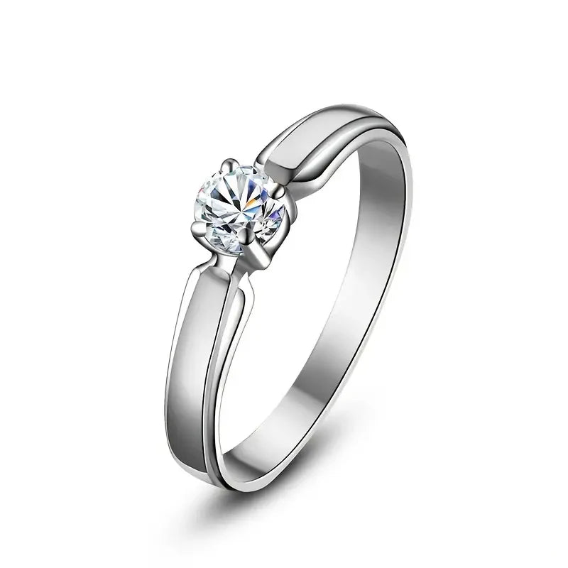 Huitan Classic Round Brilliance Ring